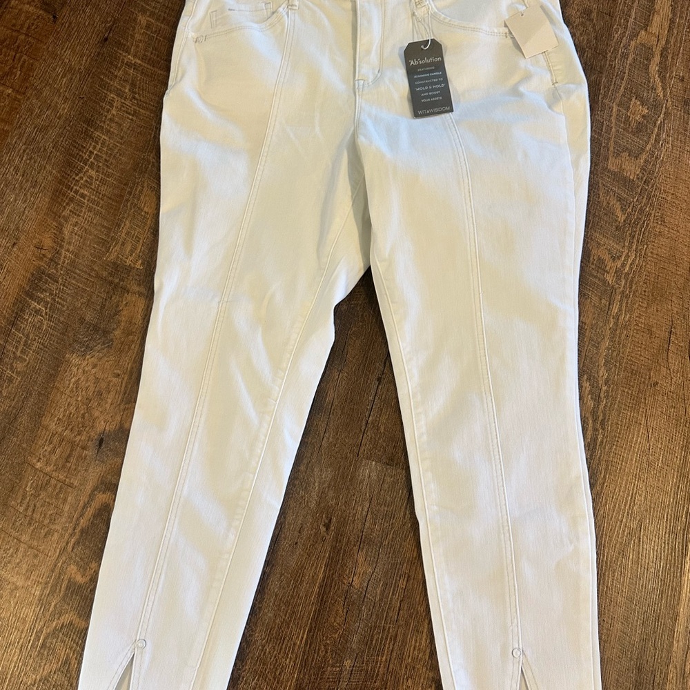 Wit & Wisdom Women's Off-White Skinny Jeans